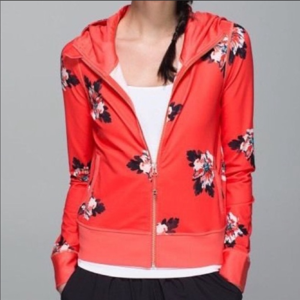 Lululemon Namaskar floral hoodie, size 2
